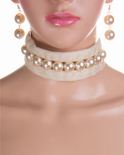 Load image into Gallery viewer, Choked UP pearl choker and bracelet set (2 color options)
