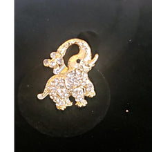Load image into Gallery viewer, Elephant rhinestone gold ring
