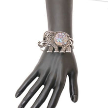 Load image into Gallery viewer, Elephant cuff
